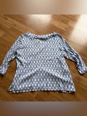 Chico’s 100% cotton womens long sleeve shirt blue and white size XL